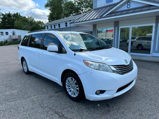 TOYOTA SIENNA XLE 2013 5tdyk3dc2ds304923