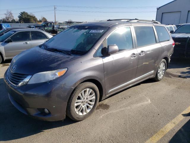 TOYOTA SIENNA XLE 2013 5tdyk3dc2ds306834