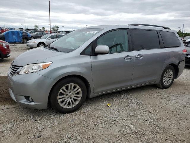 TOYOTA SIENNA XLE 2013 5tdyk3dc2ds329448