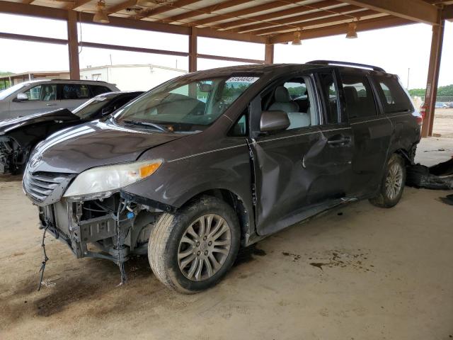 TOYOTA SIENNA XLE 2013 5tdyk3dc2ds341132