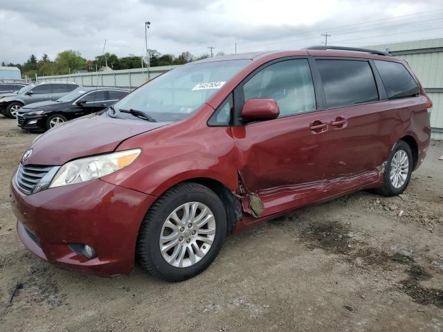 TOYOTA SIENNA XLE 2013 5tdyk3dc2ds373255