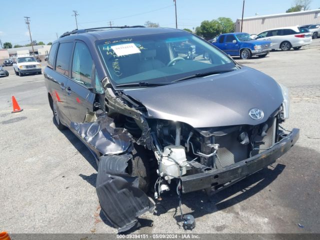 TOYOTA SIENNA 2013 5tdyk3dc2ds390671