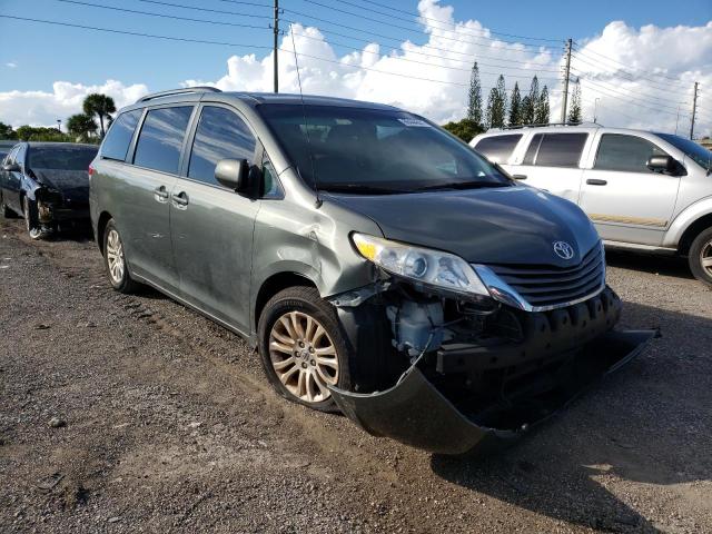 TOYOTA SIENNA XLE 2014 5tdyk3dc2es439353