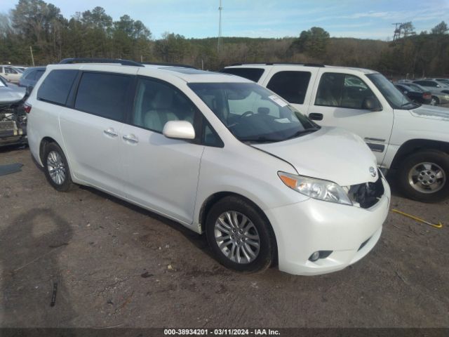 TOYOTA SIENNA 2015 5tdyk3dc2fs544184