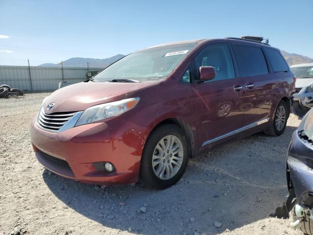 TOYOTA SIENNA XLE 2015 5tdyk3dc2fs554522