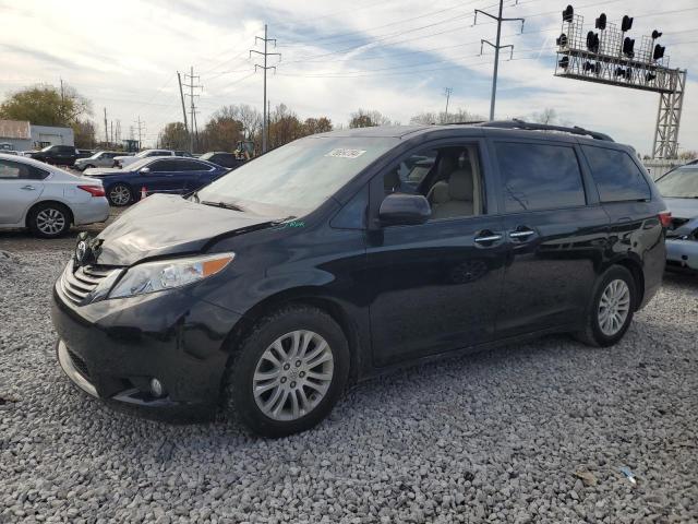 TOYOTA SIENNA XLE 2015 5tdyk3dc2fs675759