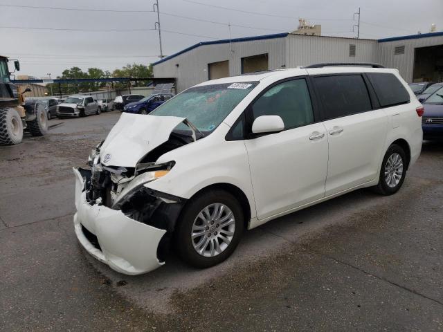 TOYOTA SIENNA XLE 2016 5tdyk3dc2gs762529