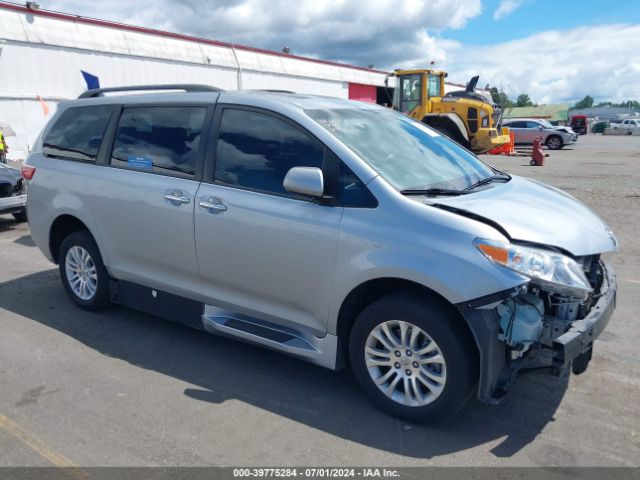 TOYOTA SIENNA 2016 5tdyk3dc2gs762580