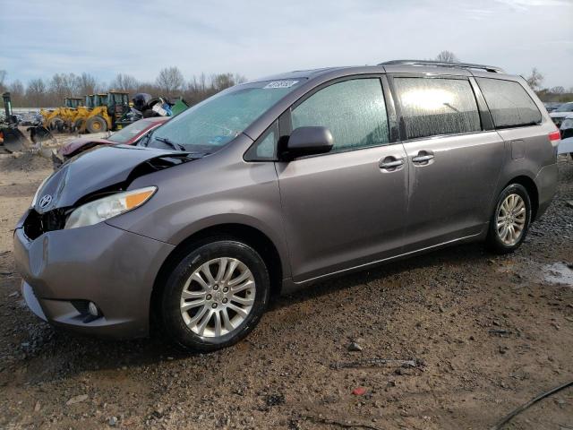 TOYOTA SIENNA XLE 2011 5tdyk3dc3bs008287