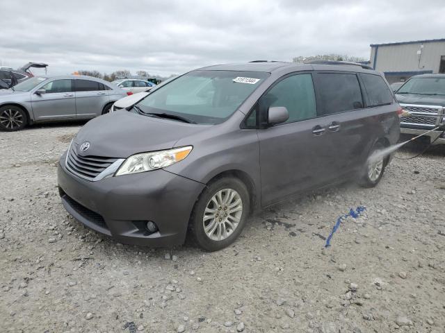 TOYOTA SIENNA XLE 2011 5tdyk3dc3bs034999