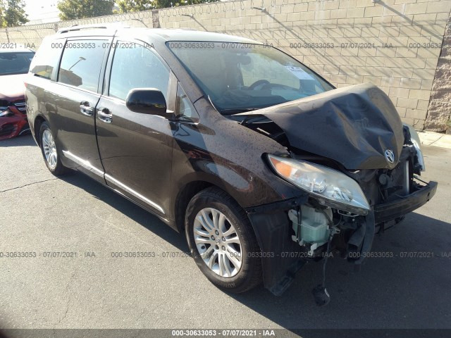 TOYOTA SIENNA 2011 5tdyk3dc3bs067100