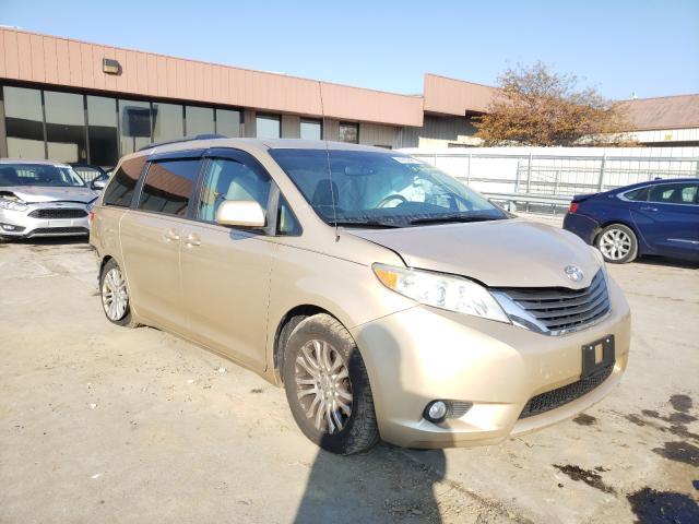 TOYOTA SIENNA XLE 2011 5tdyk3dc3bs104128