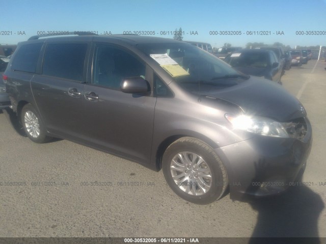 TOYOTA SIENNA 2011 5tdyk3dc3bs120572