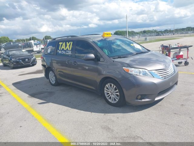 TOYOTA SIENNA 2011 5tdyk3dc3bs128137