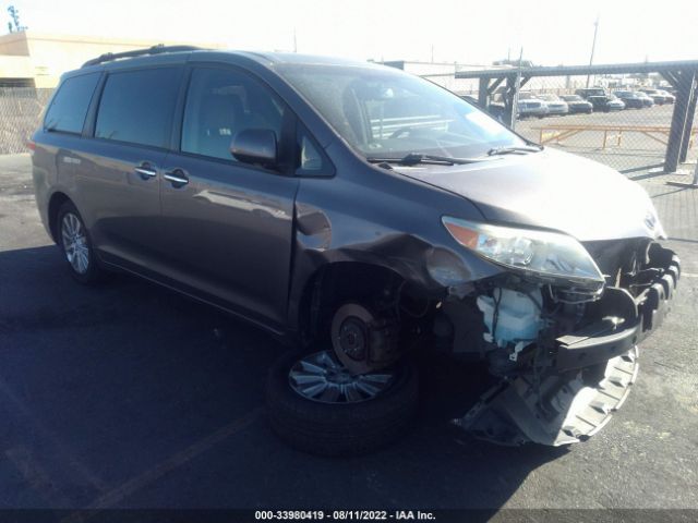 TOYOTA SIENNA 2011 5tdyk3dc3bs135086