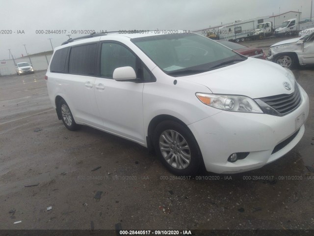 TOYOTA SIENNA 2011 5tdyk3dc3bs142779