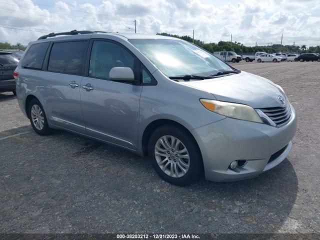 TOYOTA SIENNA 2012 5tdyk3dc3cs184905