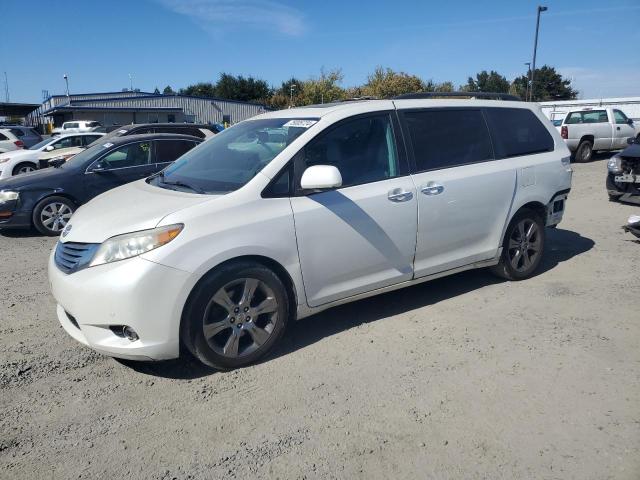 TOYOTA SIENNA XLE 2012 5tdyk3dc3cs212105