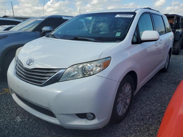 TOYOTA SIENNA XLE 2013 5tdyk3dc3ds361308