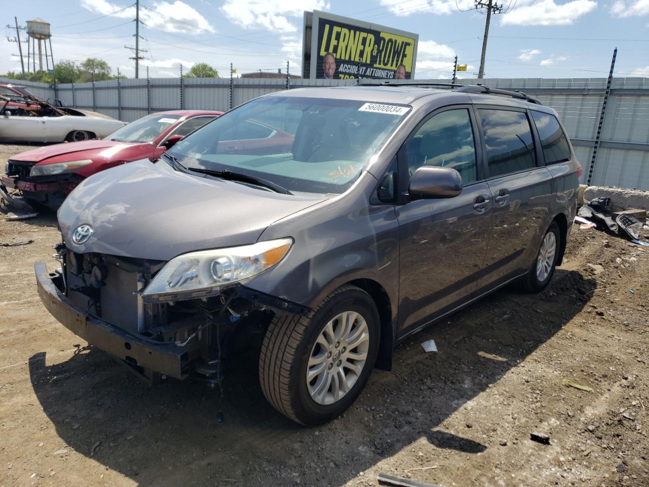 TOYOTA SIENNA 2014 5tdyk3dc3es408595