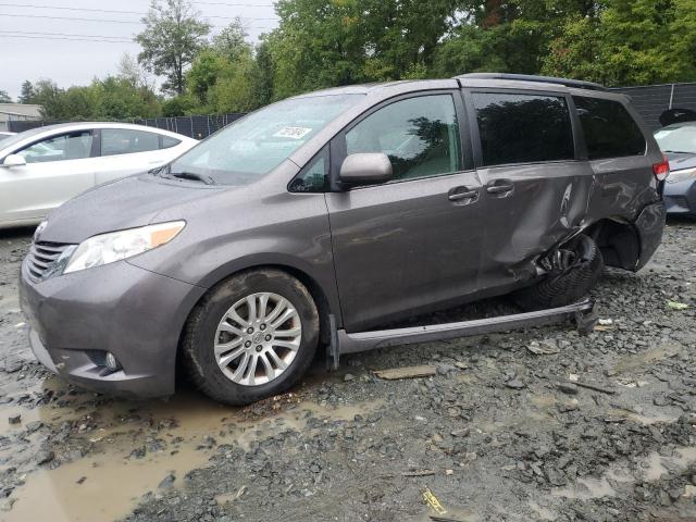 TOYOTA SIENNA XLE 2014 5tdyk3dc3es522774