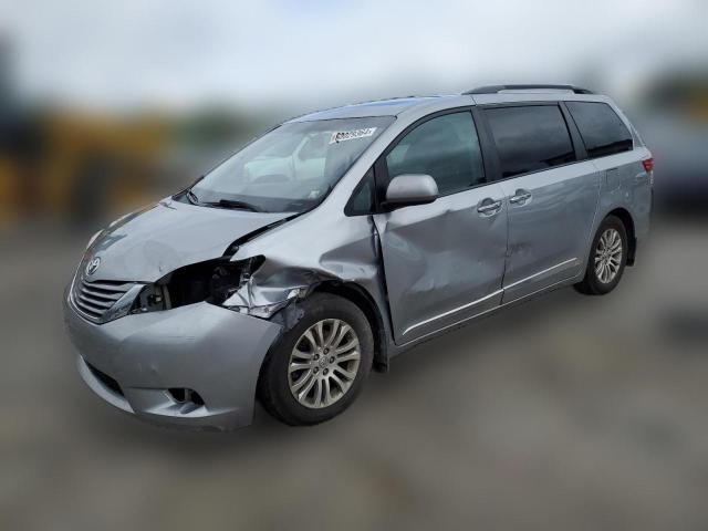 TOYOTA SIENNA XLE 2015 5tdyk3dc3fs554657