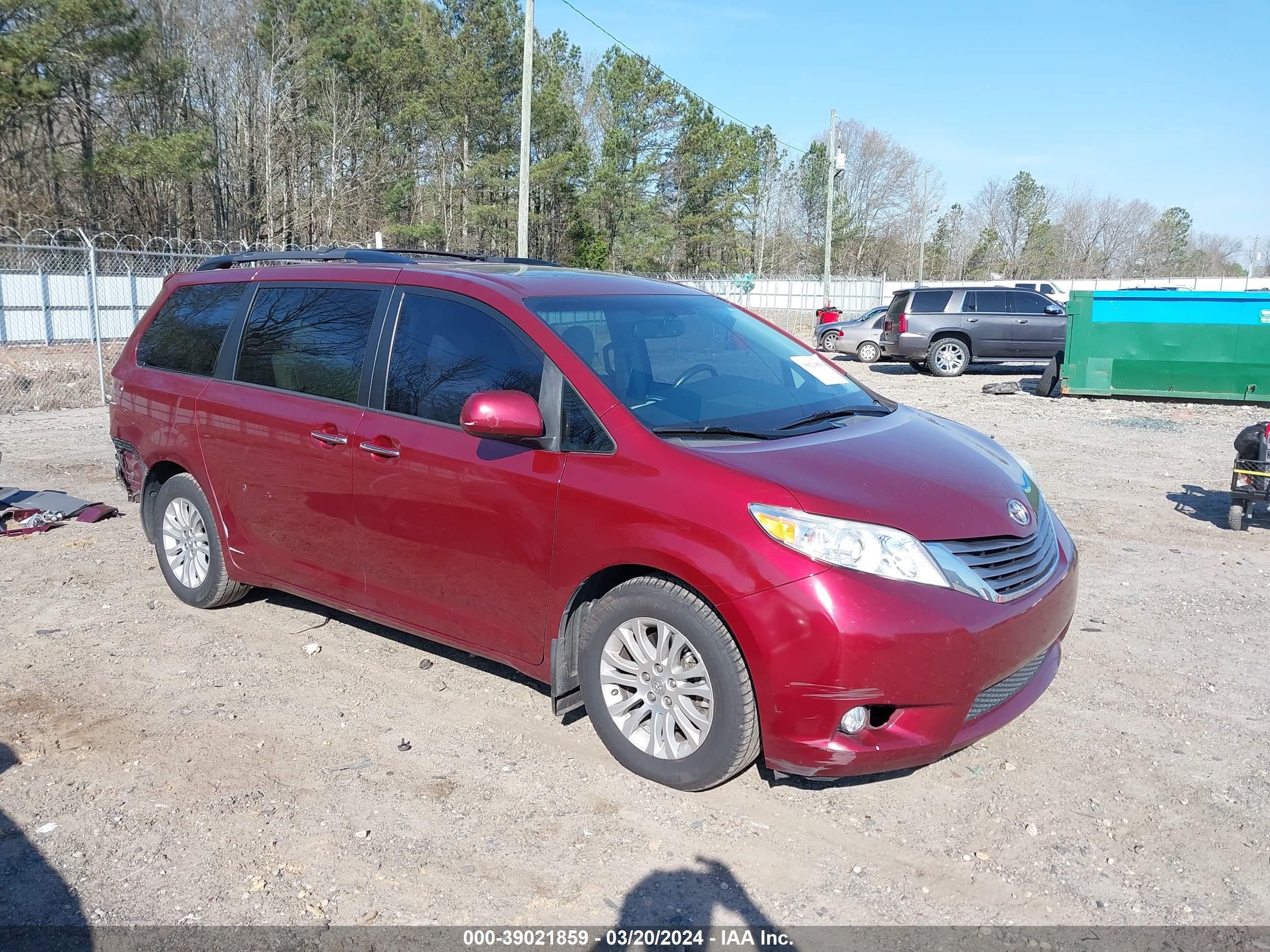 TOYOTA SIENNA 2016 5tdyk3dc3gs730933