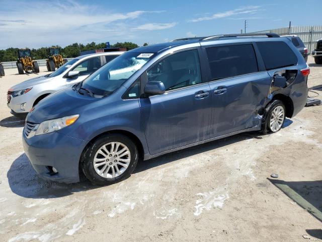 TOYOTA SIENNA XLE 2016 5tdyk3dc3gs744184