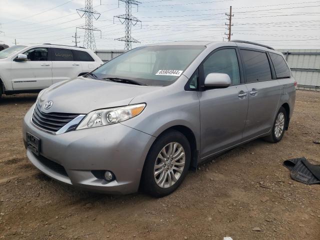 TOYOTA SIENNA XLE 2011 5tdyk3dc4bs014518