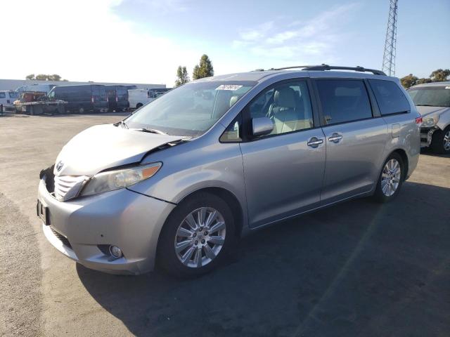 TOYOTA SIENNA XLE 2011 5tdyk3dc4bs020822