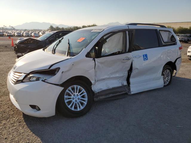 TOYOTA SIENNA XLE 2011 5tdyk3dc4bs044683