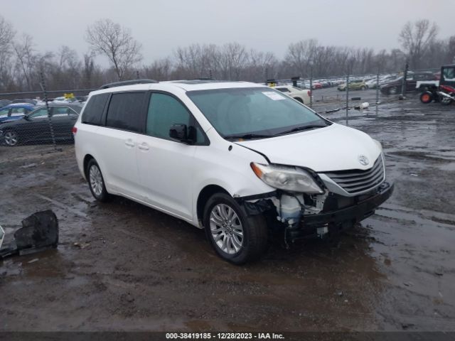 TOYOTA SIENNA 2011 5tdyk3dc4bs145836