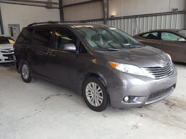 TOYOTA SIENNA XLE 2011 5tdyk3dc4bs152091