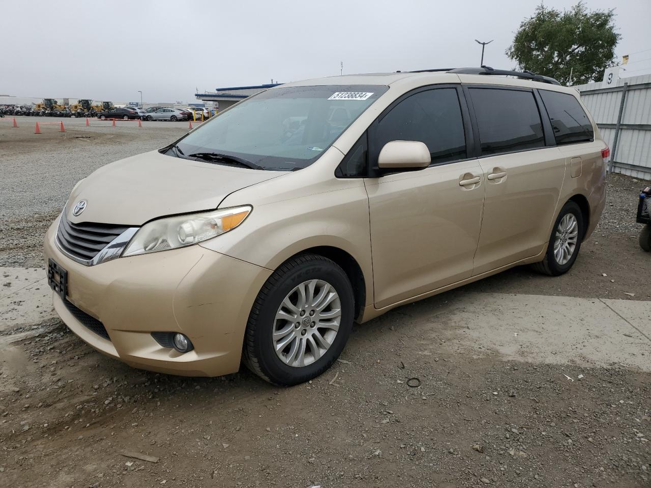 TOYOTA SIENNA 2013 5tdyk3dc4ds291706