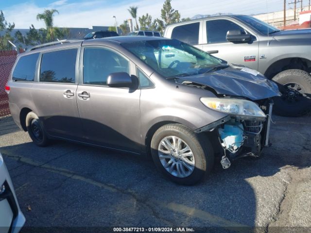 TOYOTA SIENNA 2013 5tdyk3dc4ds321559