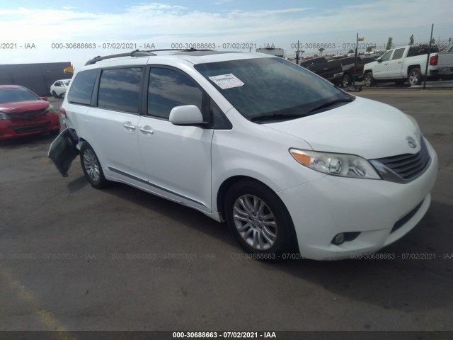 TOYOTA SIENNA 2013 5tdyk3dc4ds322260