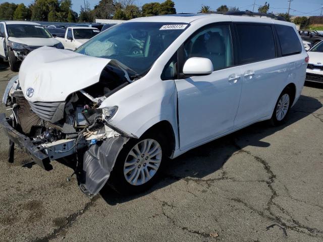 TOYOTA SIENNA XLE 2013 5tdyk3dc4ds369580