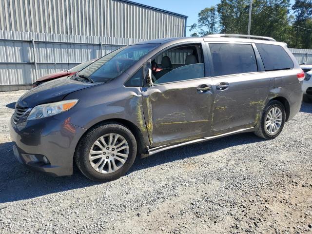 TOYOTA SIENNA XLE 2013 5tdyk3dc4ds375119