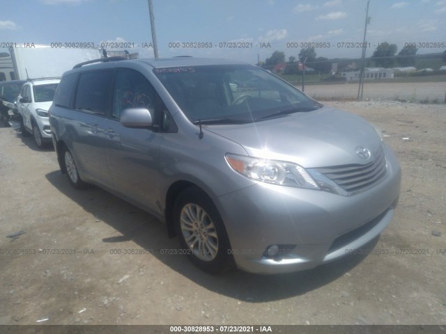 TOYOTA SIENNA 2013 5tdyk3dc4ds405218