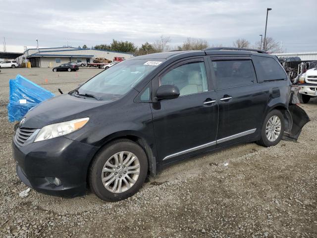 TOYOTA SIENNA XLE 2014 5tdyk3dc4es467087