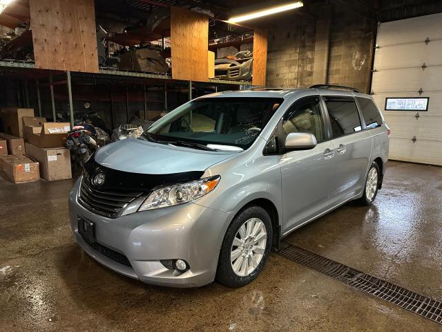 TOYOTA SIENNA XLE 2014 5tdyk3dc4es476985