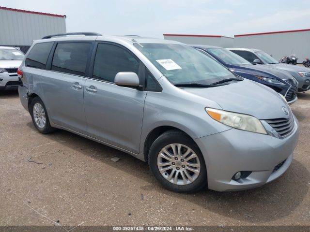 TOYOTA SIENNA 2014 5tdyk3dc4es504736