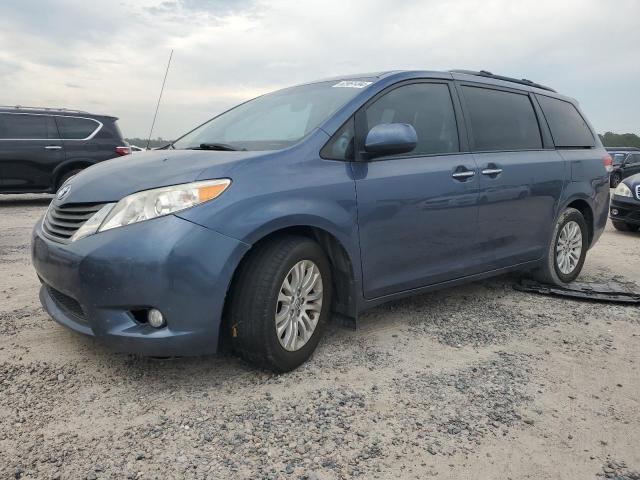 TOYOTA SIENNA XLE 2014 5tdyk3dc4es526736