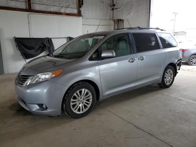 TOYOTA SIENNA XLE 2015 5tdyk3dc4fs539231