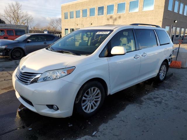 TOYOTA SIENNA XLE 2015 5tdyk3dc4fs553128