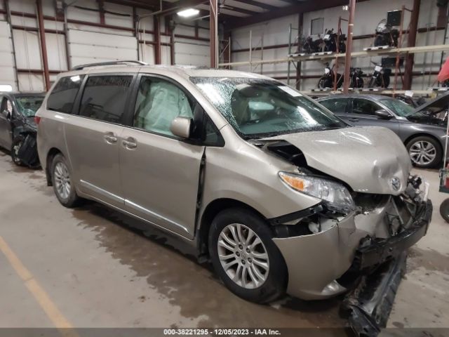 TOYOTA SIENNA 2015 5tdyk3dc4fs553551