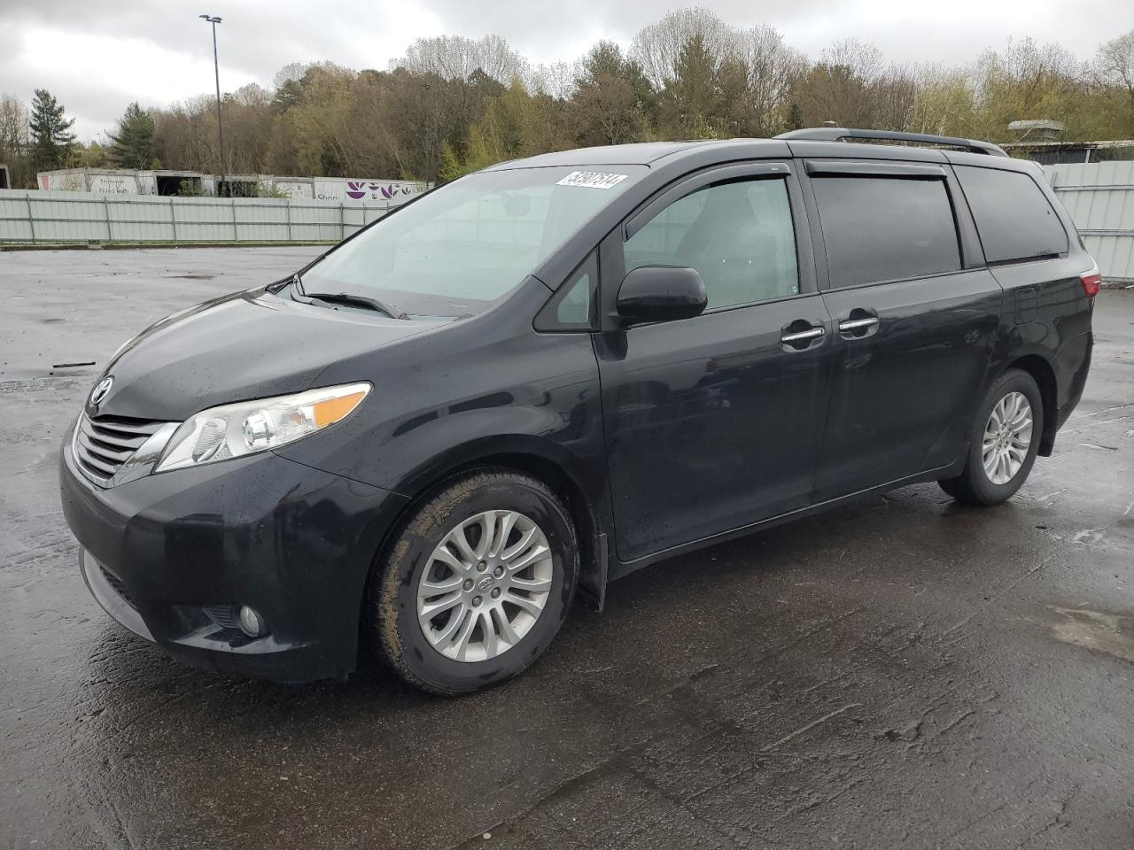 TOYOTA SIENNA 2015 5tdyk3dc4fs584153