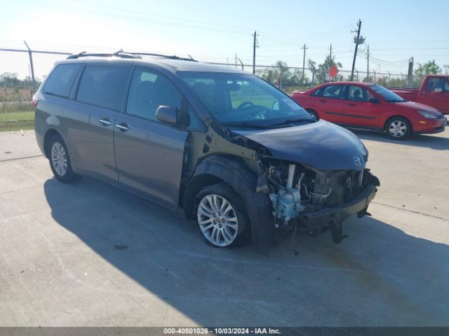 TOYOTA SIENNA 2015 5tdyk3dc4fs592947