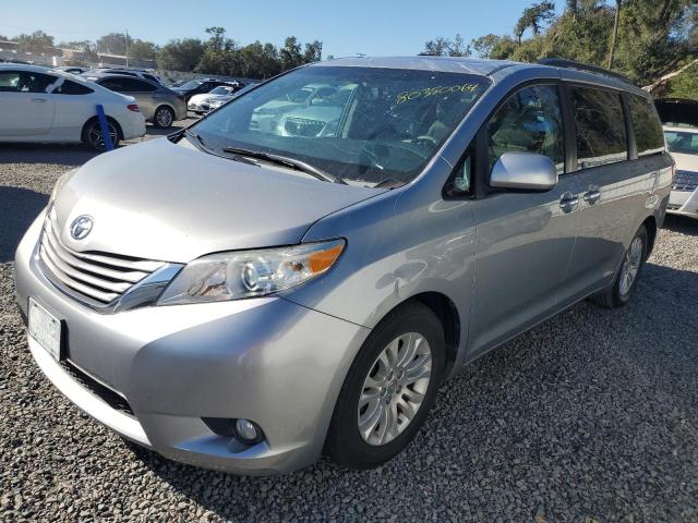 TOYOTA SIENNA XLE 2015 5tdyk3dc4fs622478