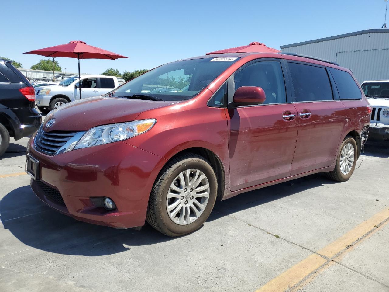 TOYOTA SIENNA 2015 5tdyk3dc4fs647512